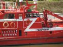 Feuerloeschboot 10-2      P184